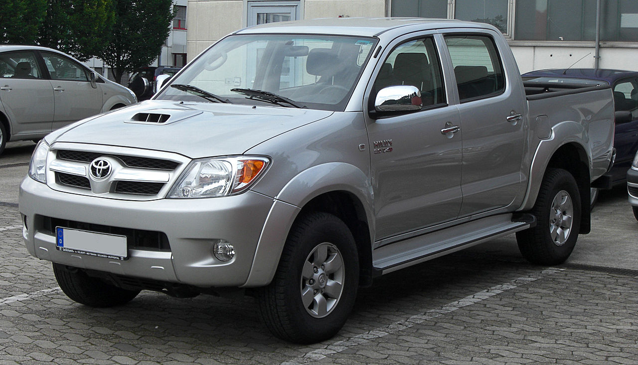 Toyota Hilux 2010 factory workshop and repair manual download